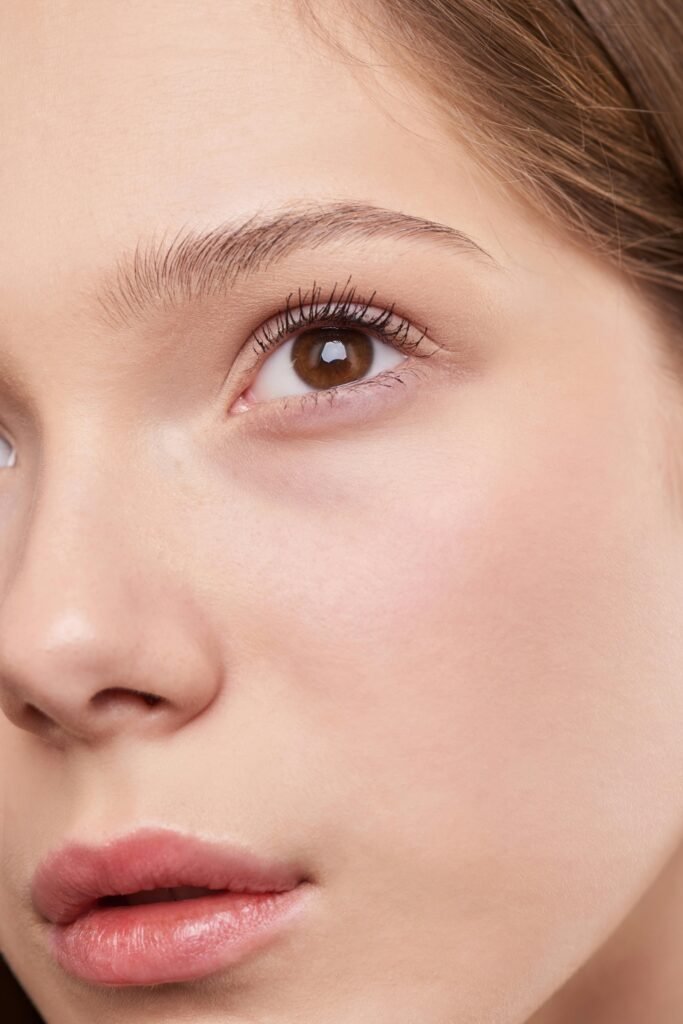 Morning Vitamin C, Evening Retinol: The Ultimate Skincare Routine for Radiant Skin